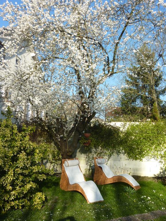 Bed and Breakfast Maison Romantique Le Perreux-Sur-Marne Exterior foto